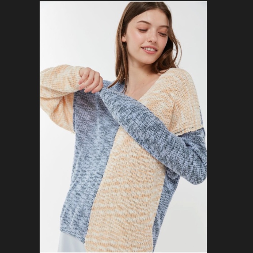 Urban Outfitters V Neck Sweater Colorblock